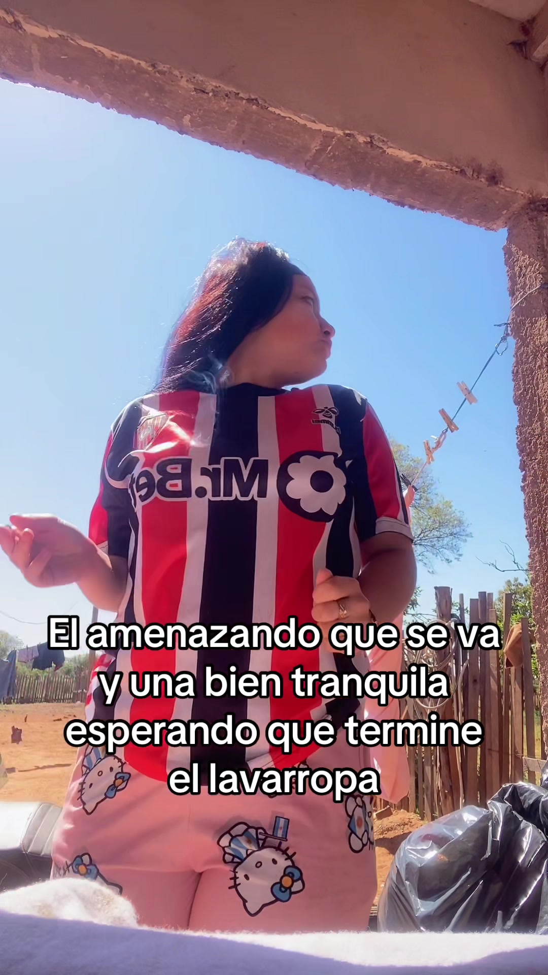 @la32