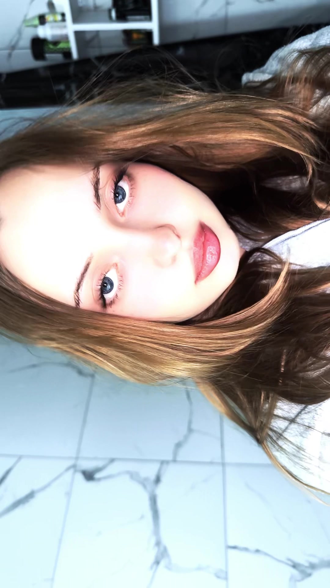 @biseksyalka228.com