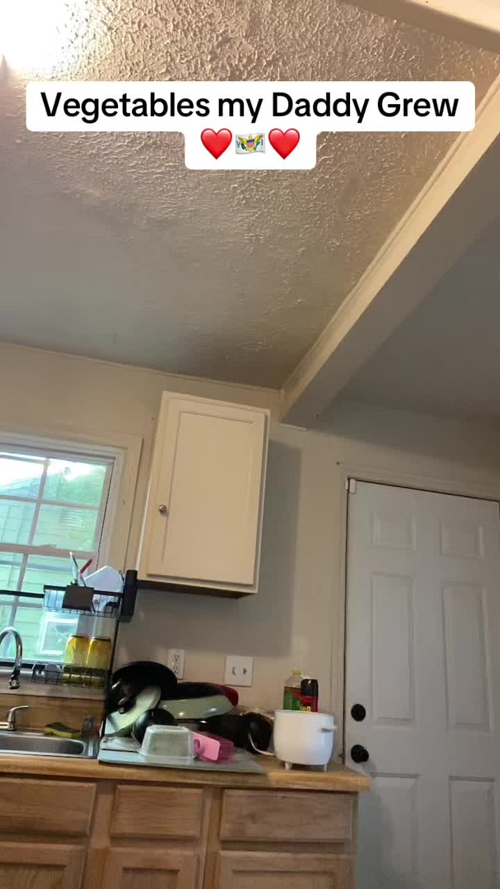 @MissMeMe🕯️