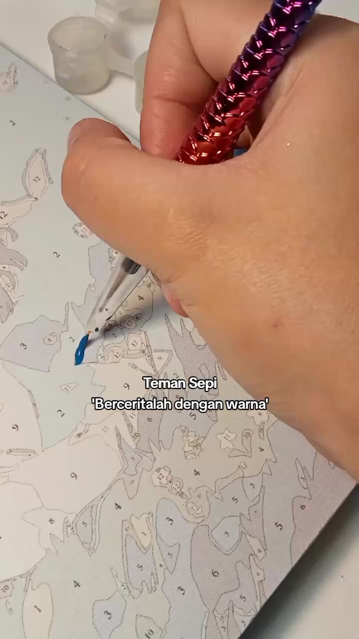 @🦋