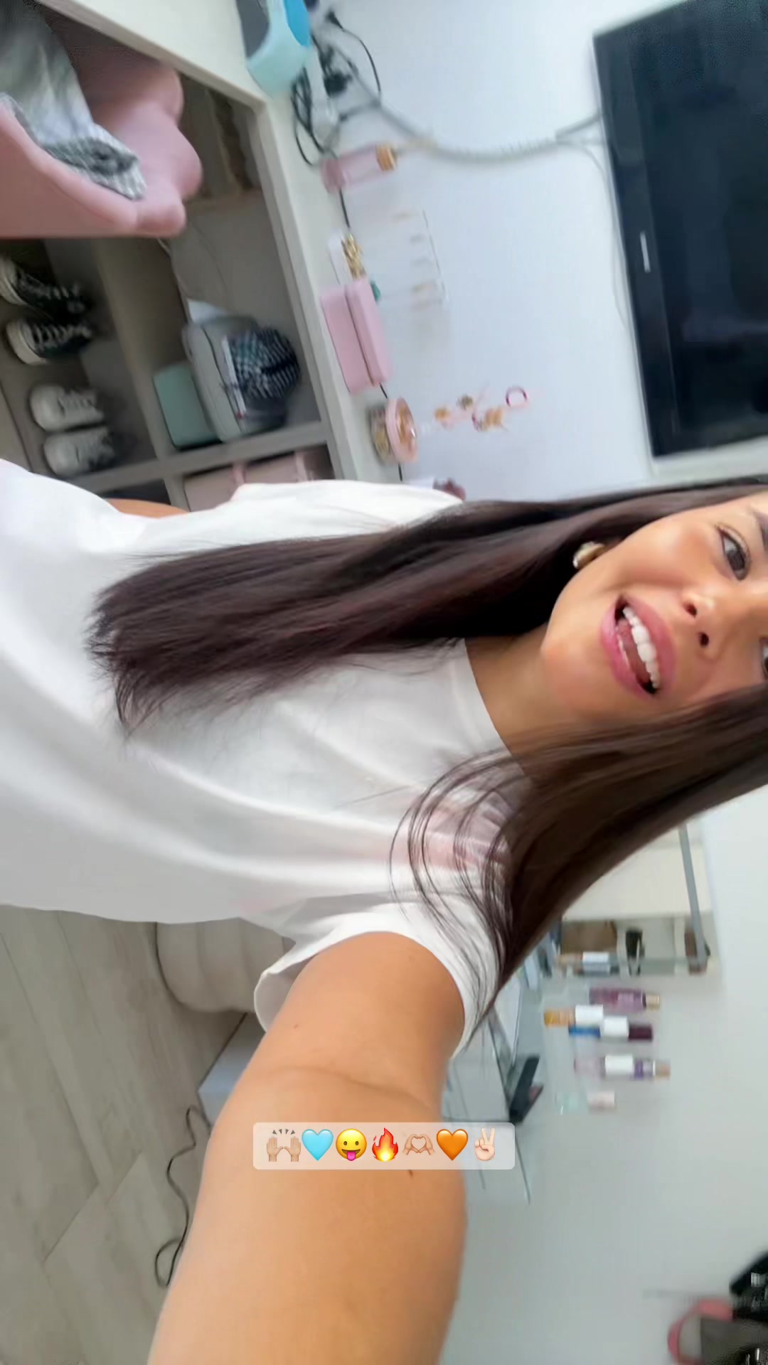 @elenita
