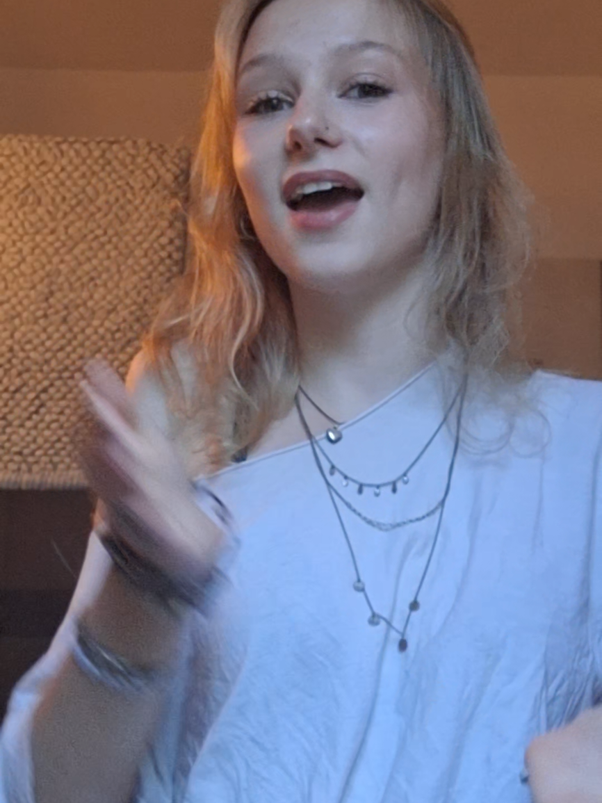 @Lottii 💌