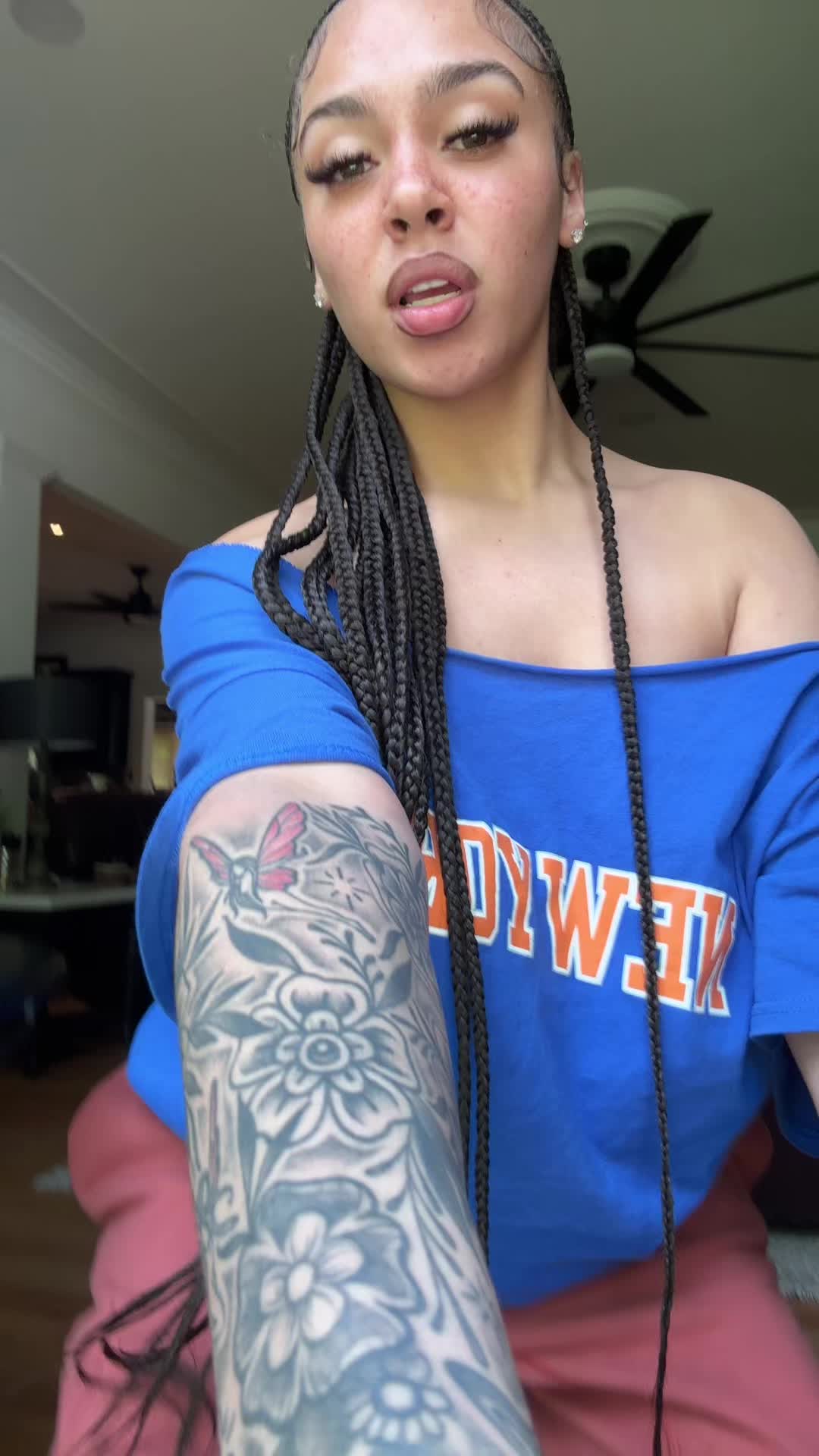 @janiya