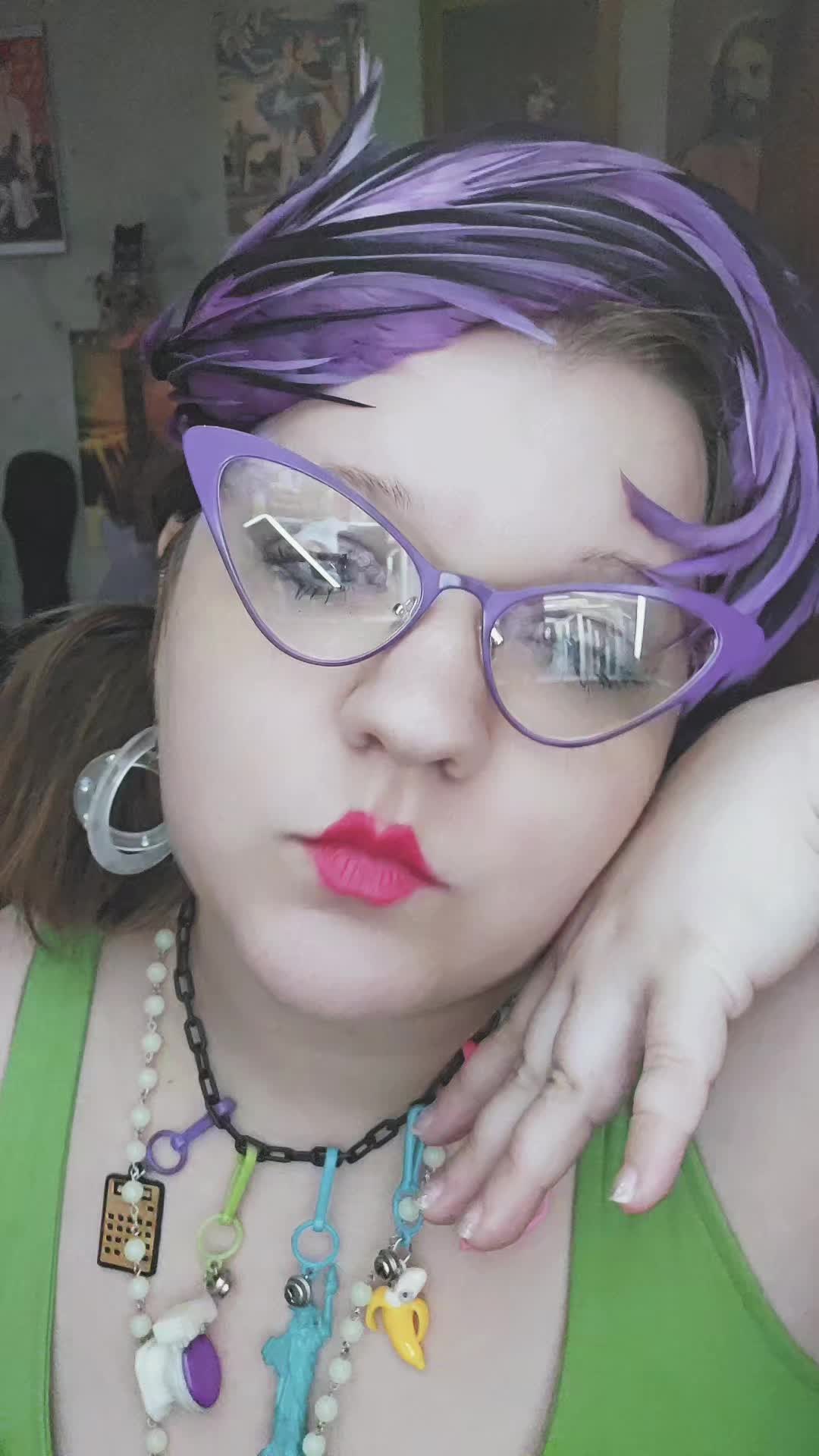 @maudlin | 🦑weirdcore baddie🎀
