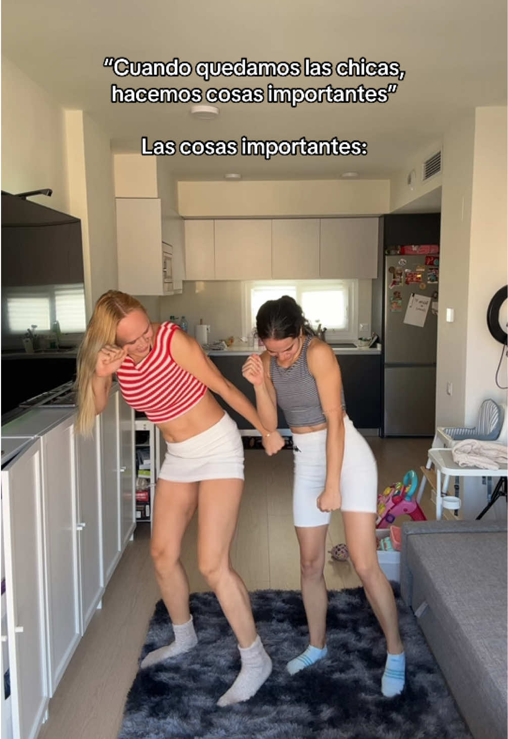 @Luc&iacute;a Oltra 💜