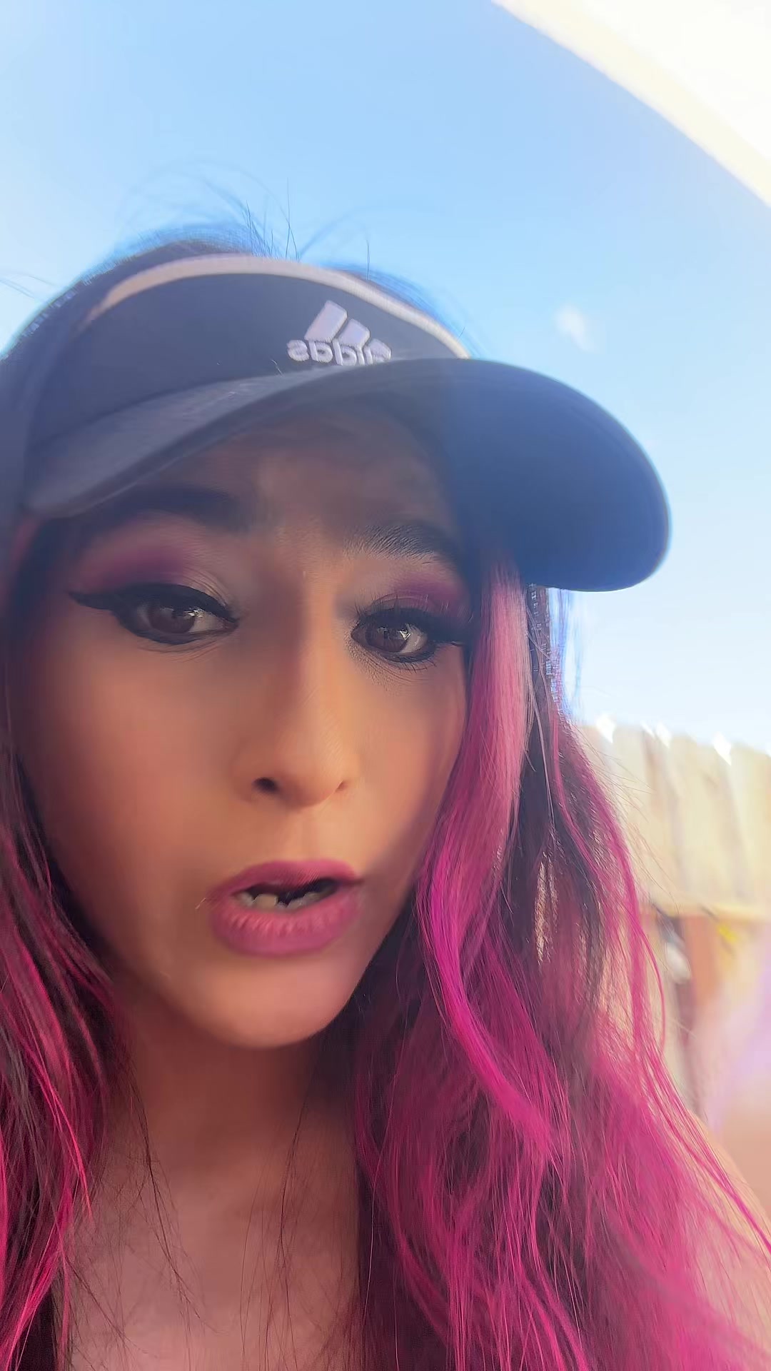 @𝔇𝔞𝔷𝔷♡︎