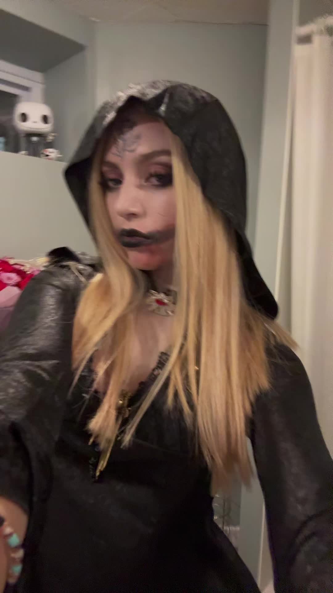 @?