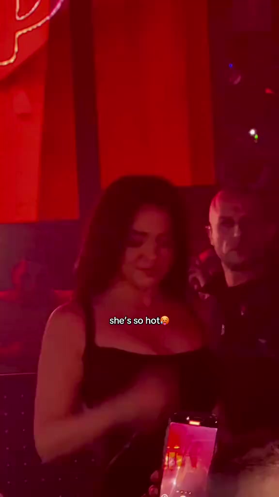 @Dhurata Dora