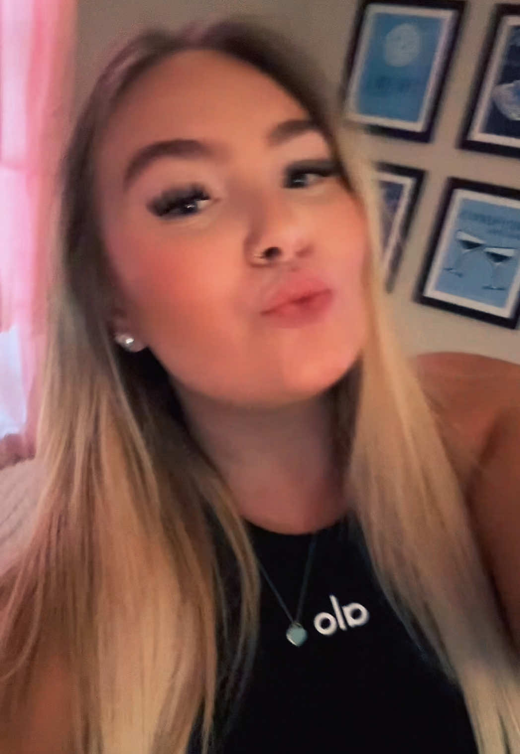 @aubri<3