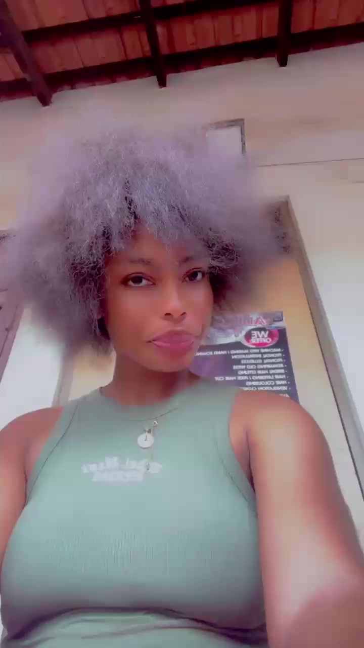 @onlyfreshgirls