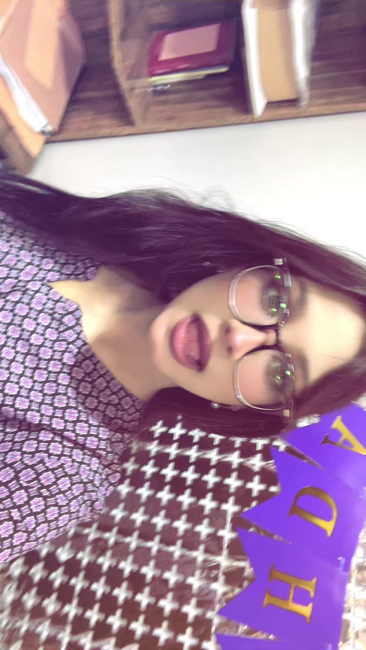 @️