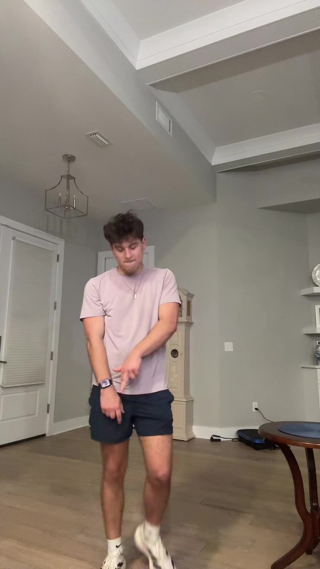 @Donstinkleton