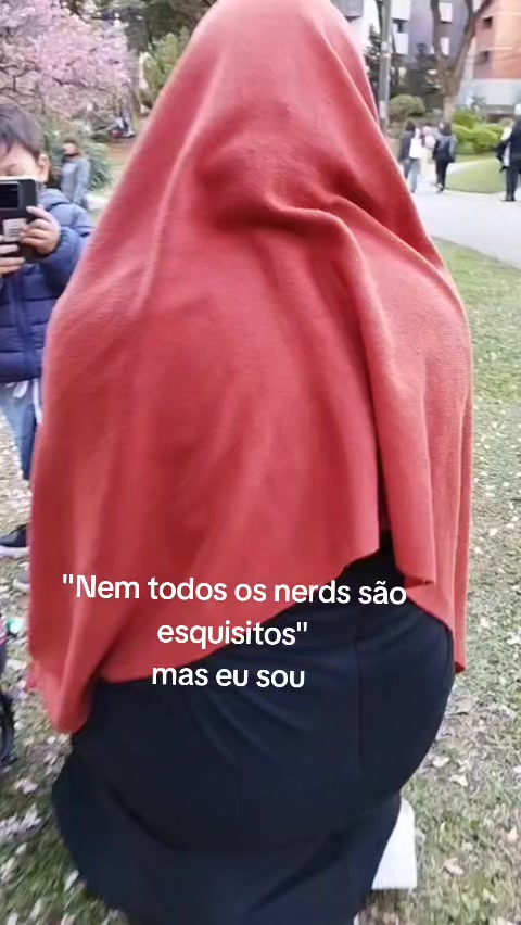 @LuciaPinheiro