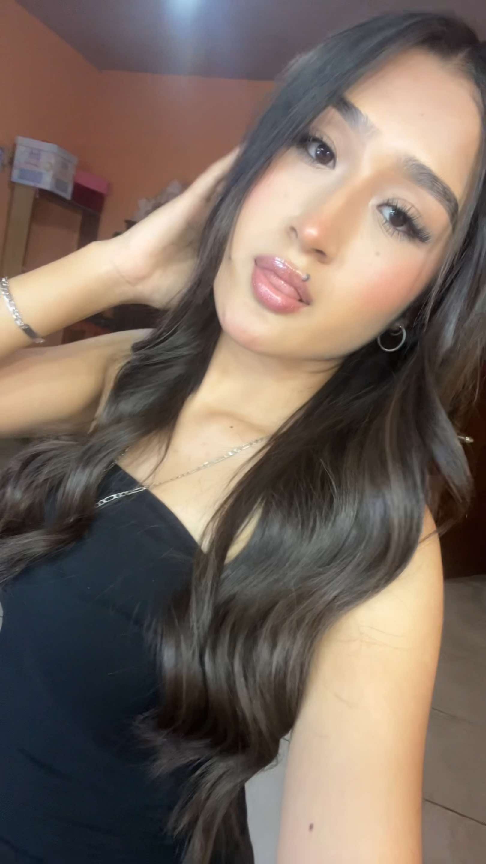 @𝒸𝒽𝒶𝓎𝒾𝓉ℴ💌