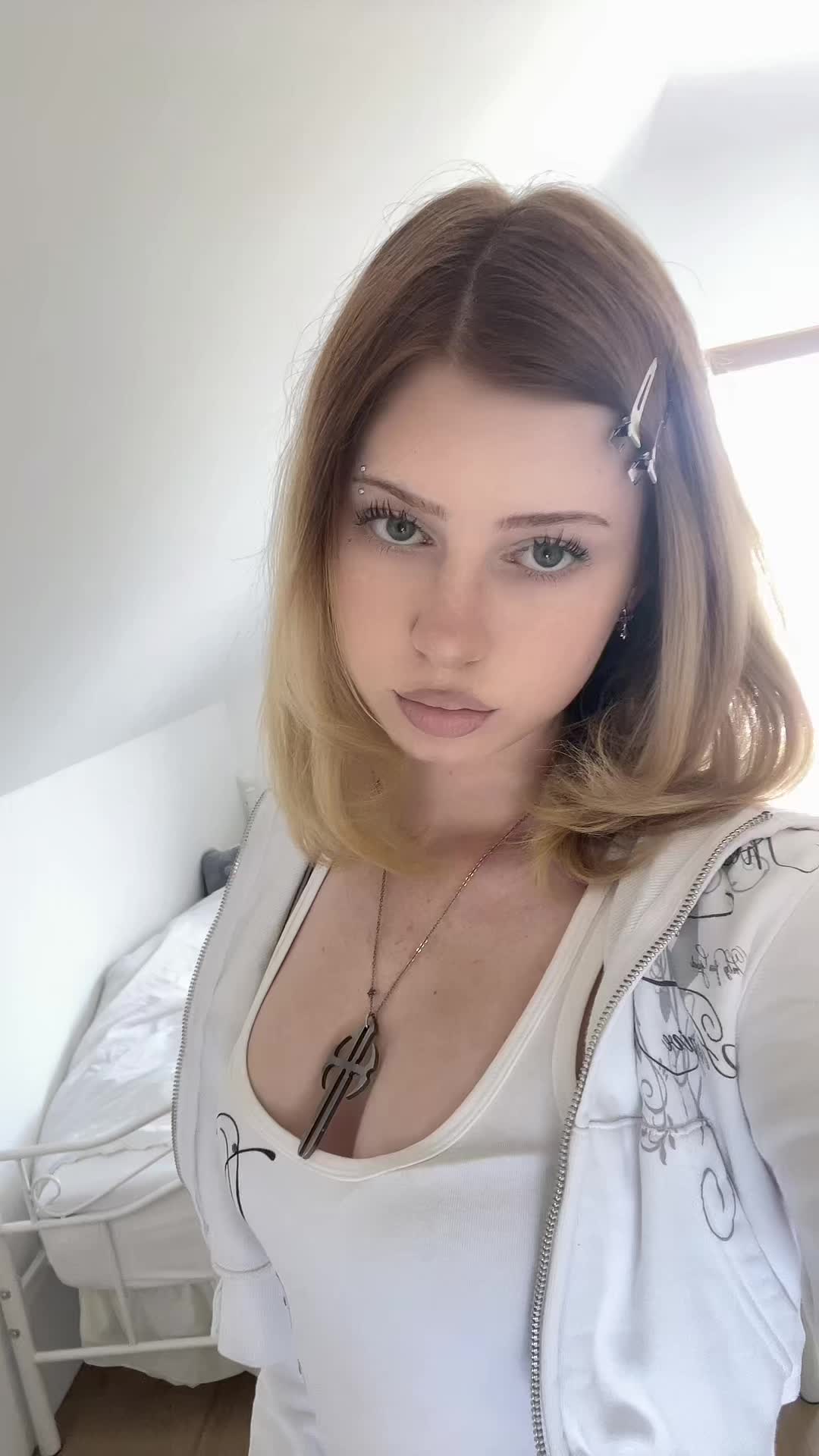 @j