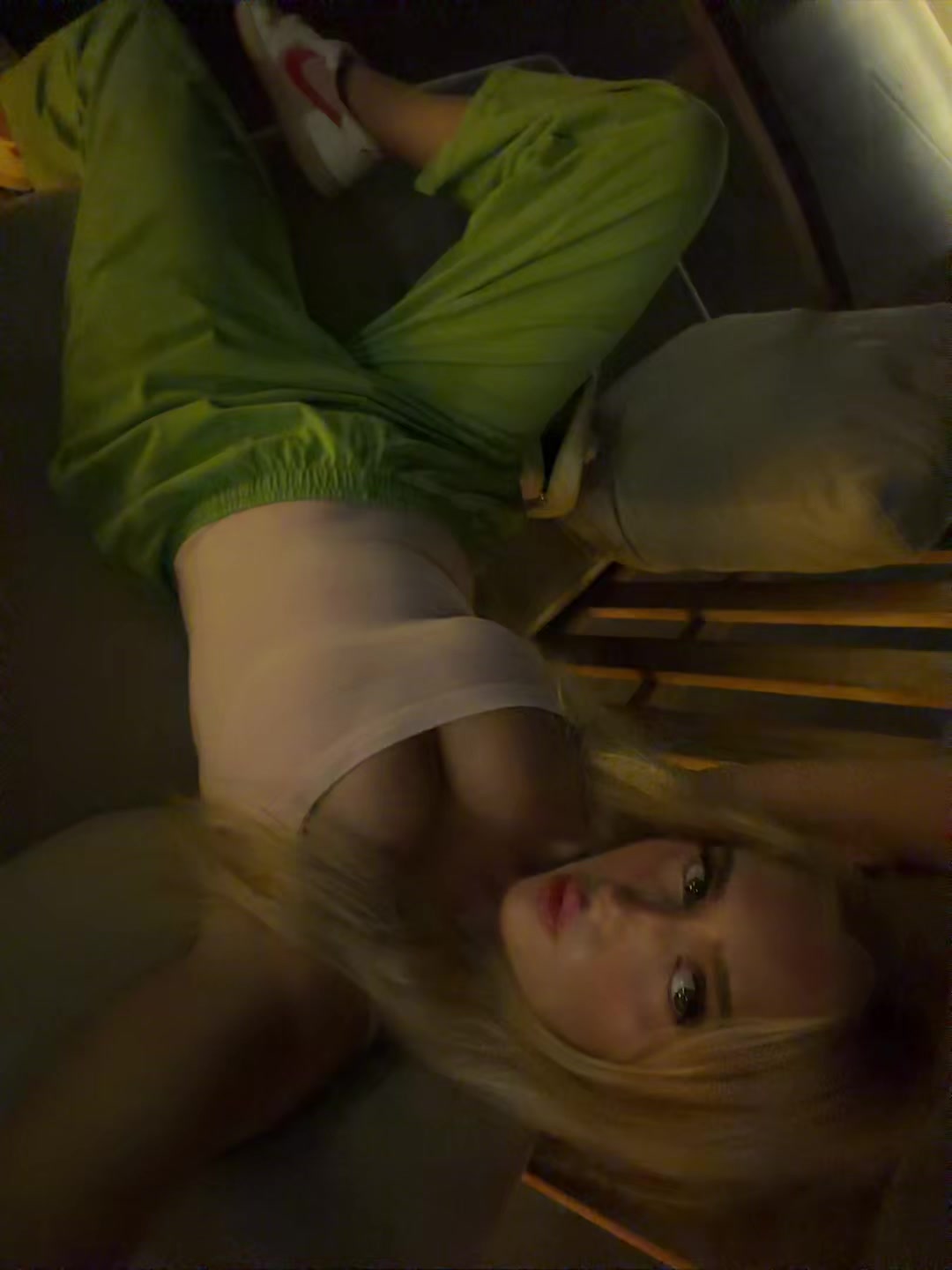 @Vi