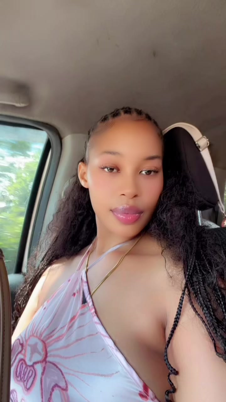 @OFFICIALKIMNANA📸