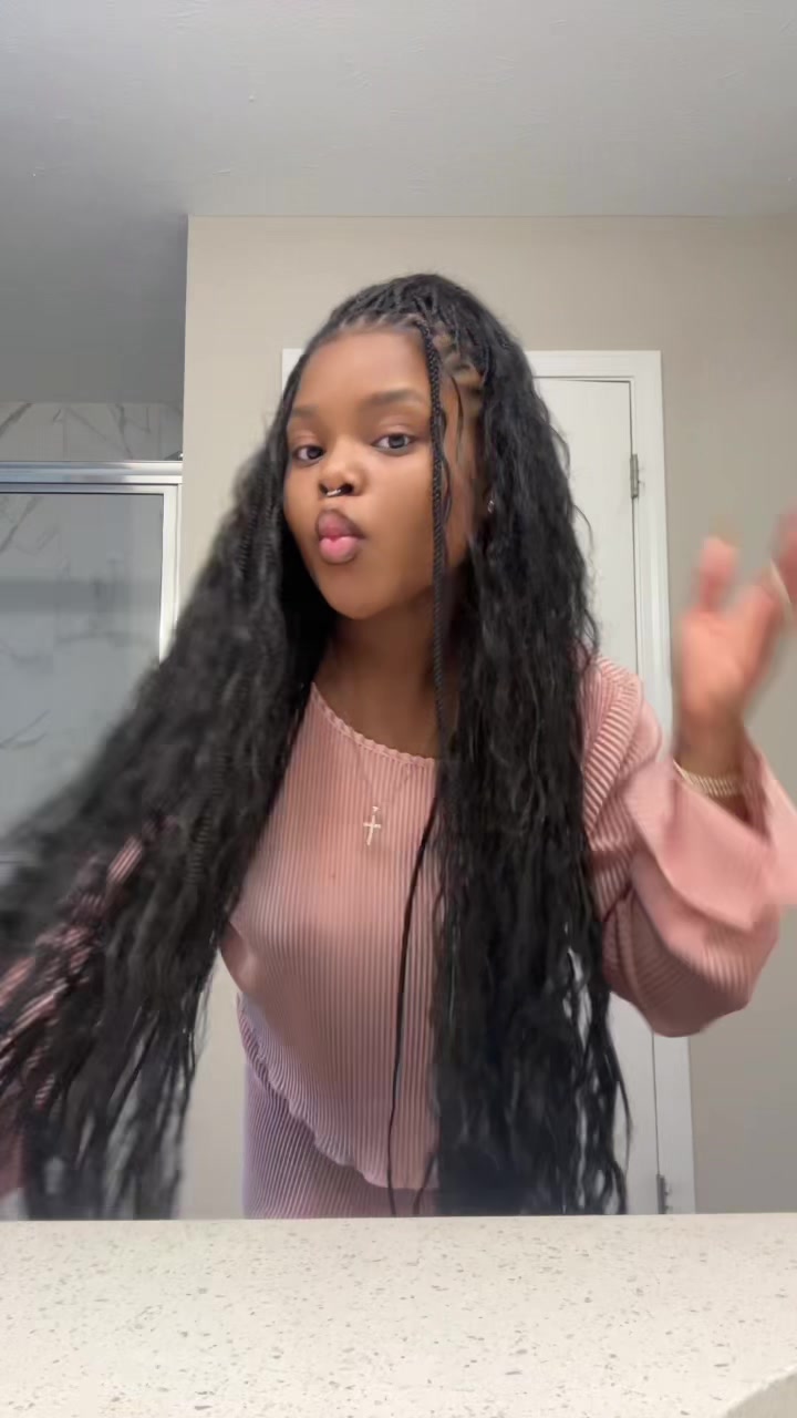 @YOUTUBE: NyaireNicole ๐