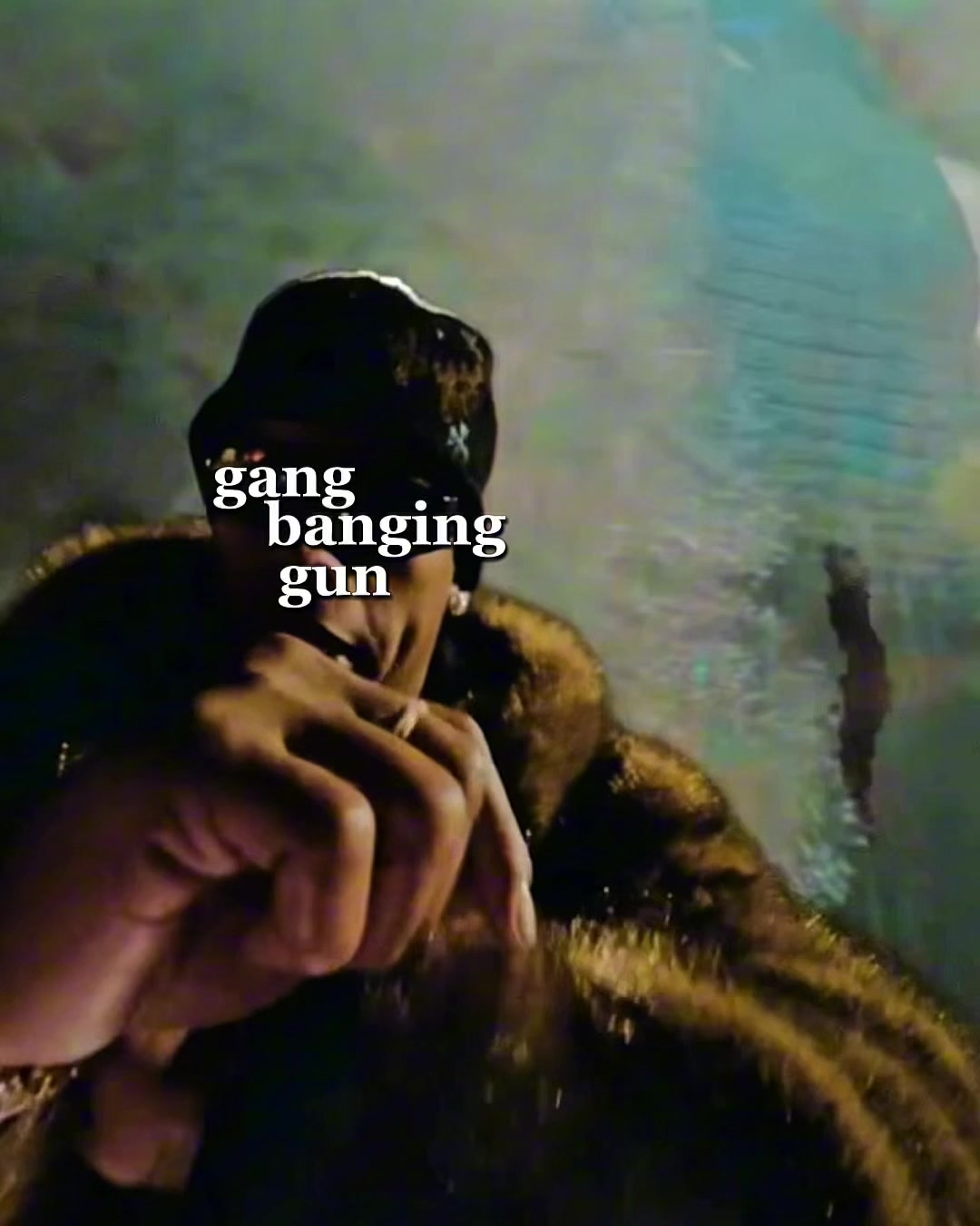 @𝑒