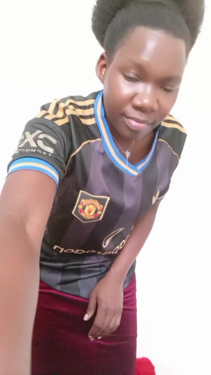 @🦋fiona 256🇺🇬✈️🇧🇭⚘️