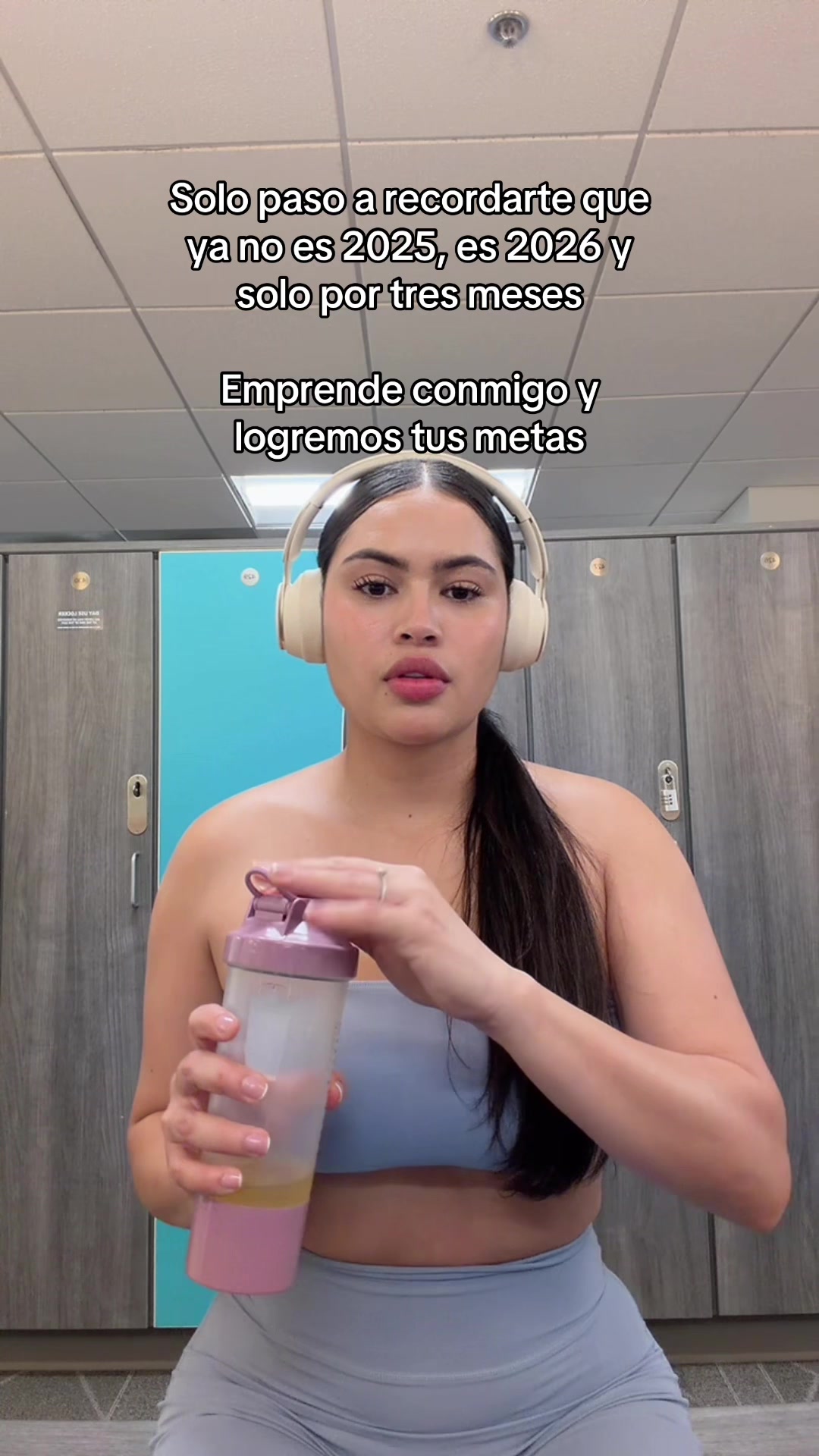 @LAURA MORALES F