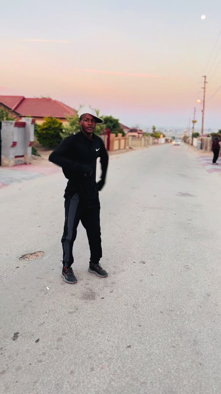 @Zaeli_rsa🇿🇦