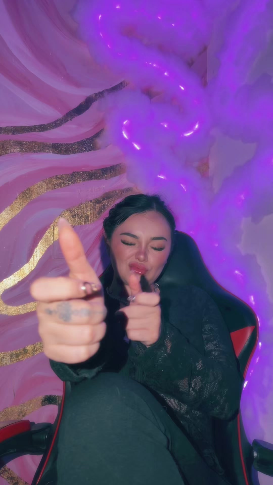 @👑 𝐻𝒶𝓇𝓁𝑒𝓎 de chispa🕶️