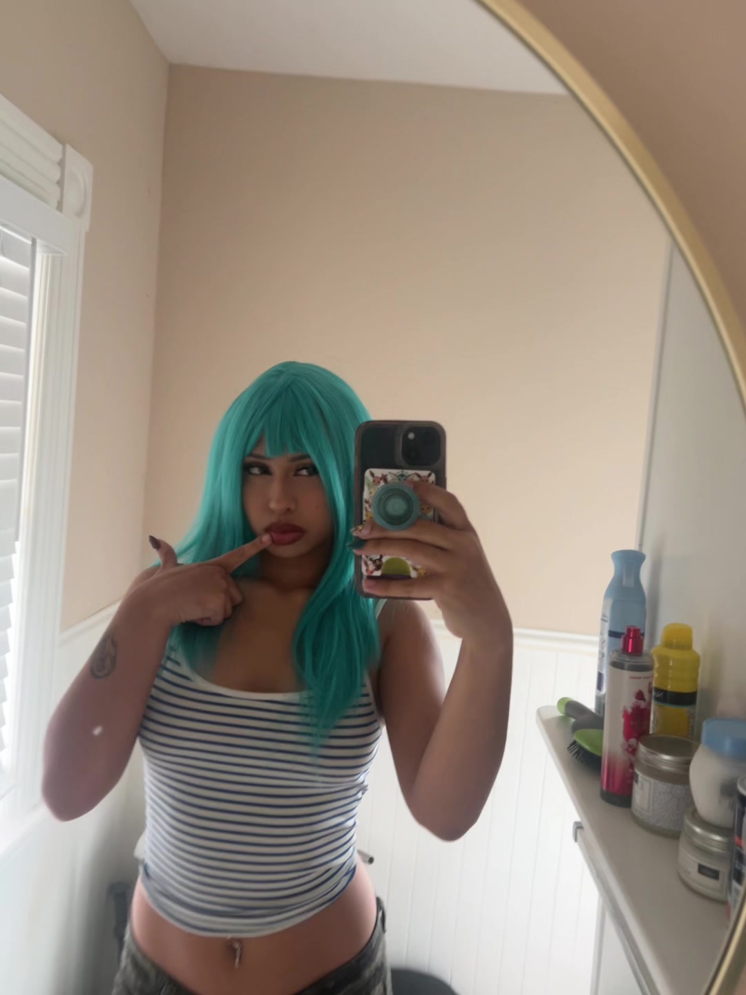 @🦴