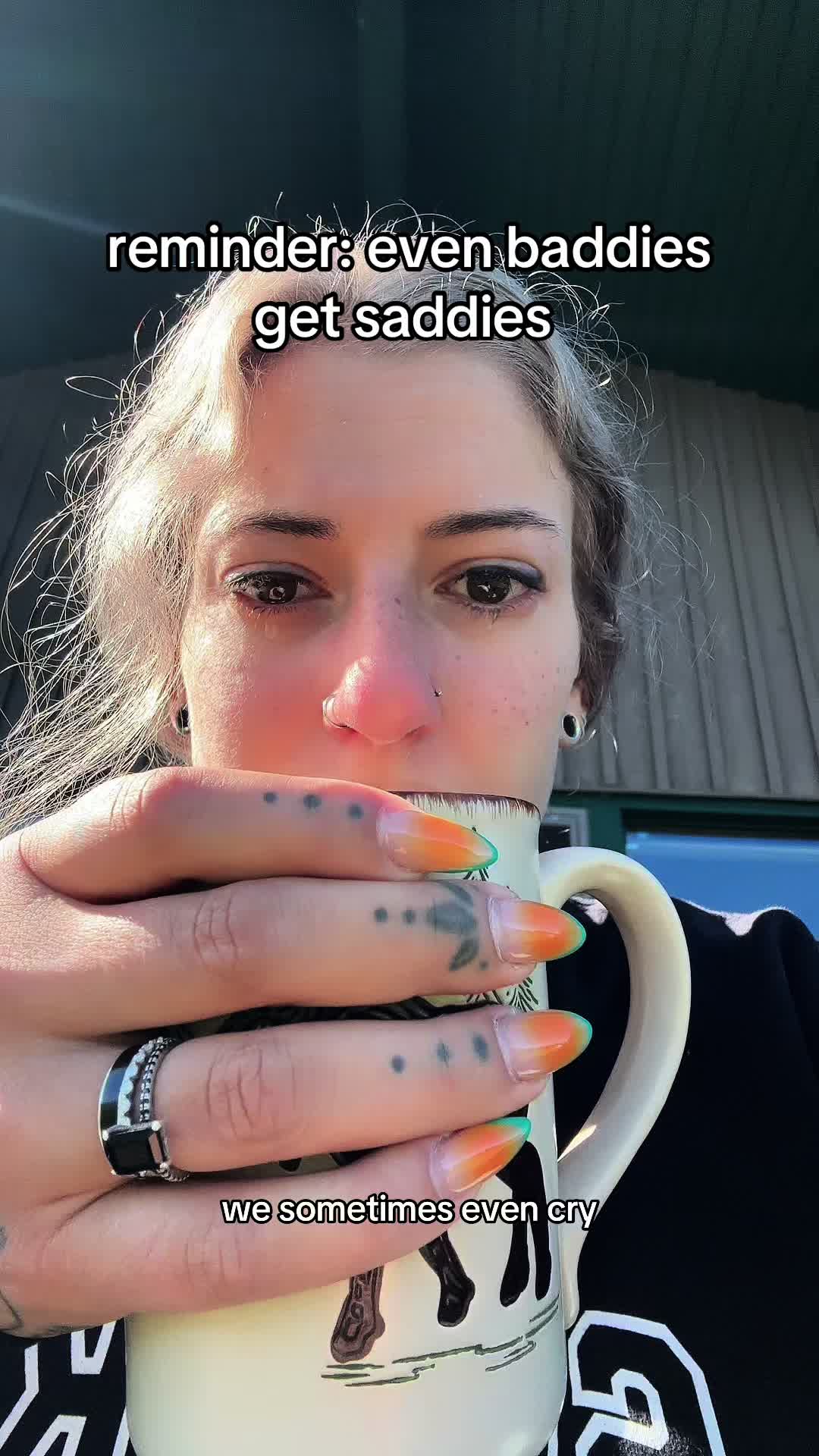@Alli ☾♡