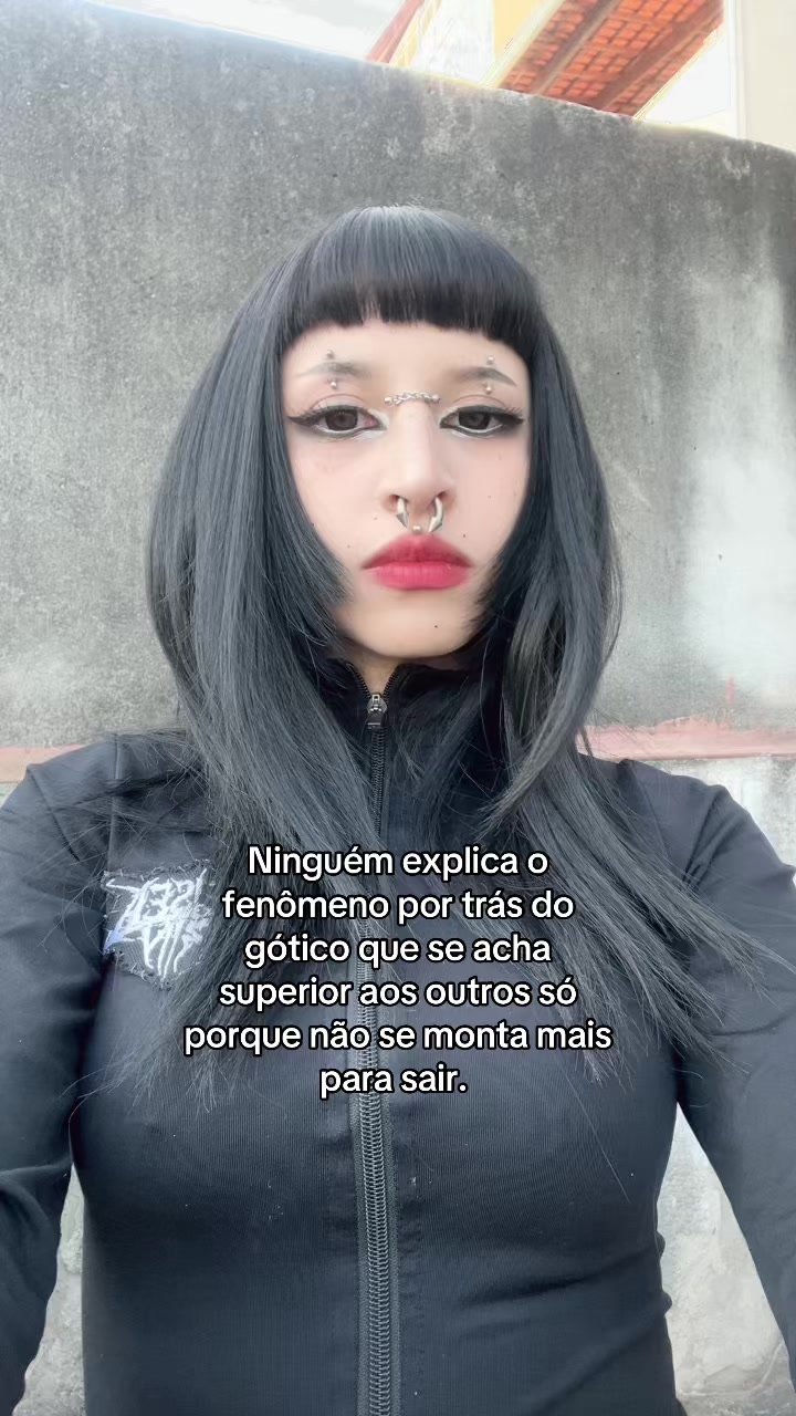 @Nora