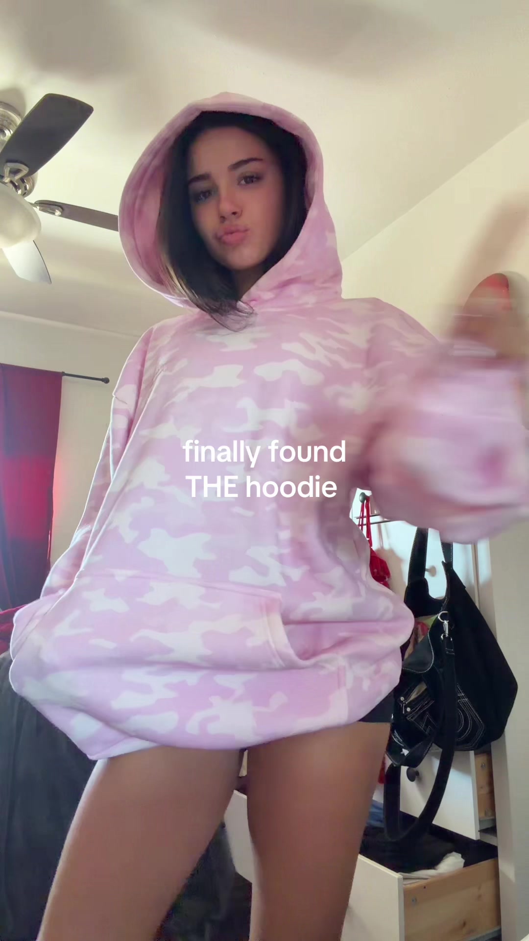 @findsbygabby