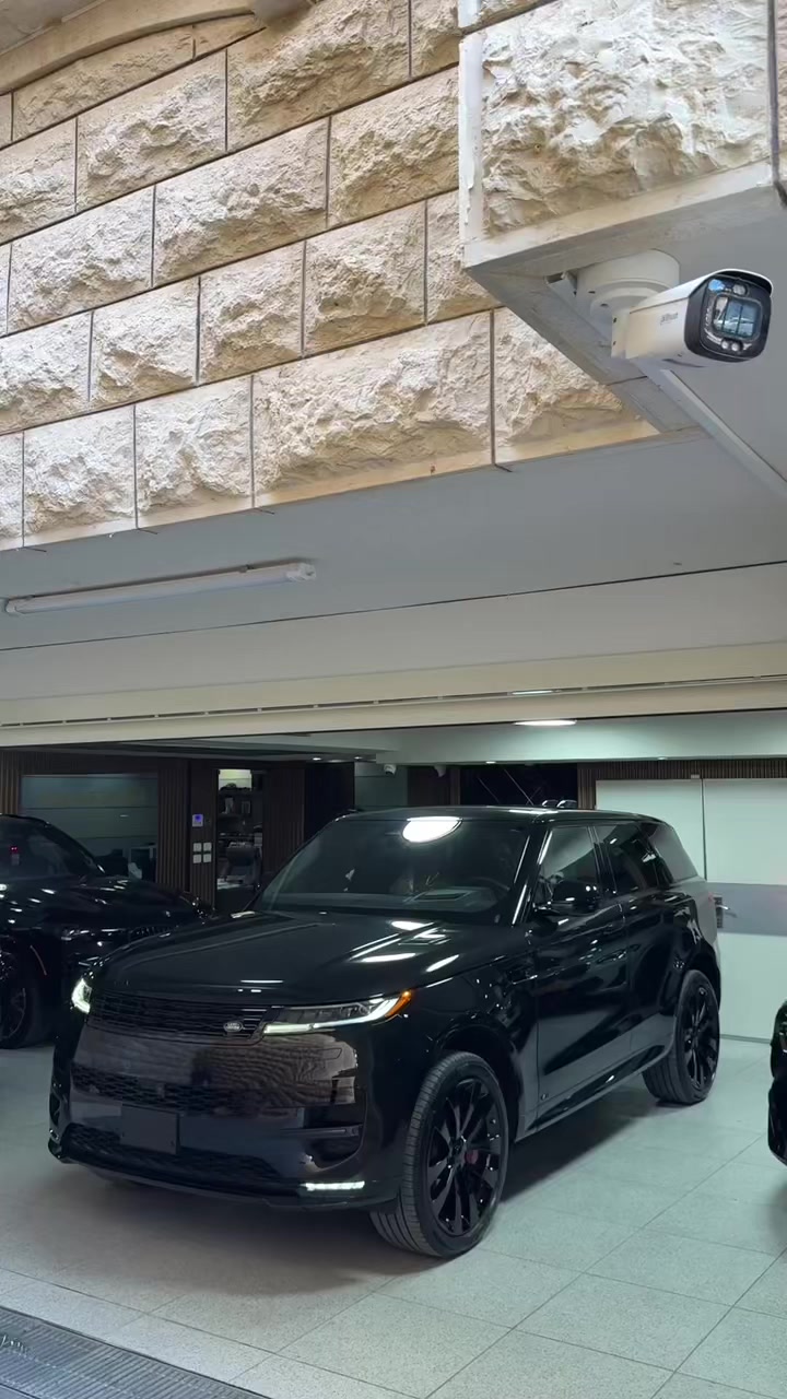 @moaad luxury motors