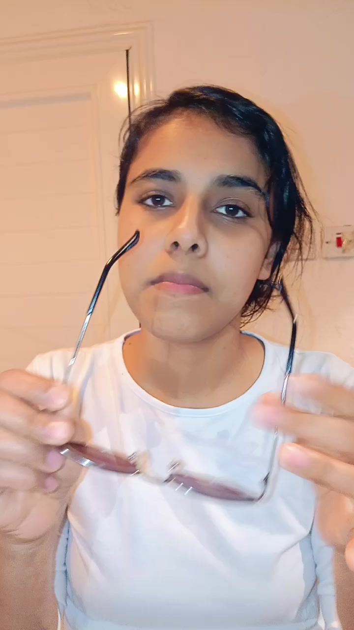 @अरुणा 😊