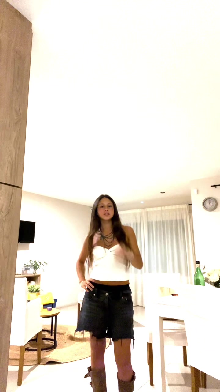 @antonella