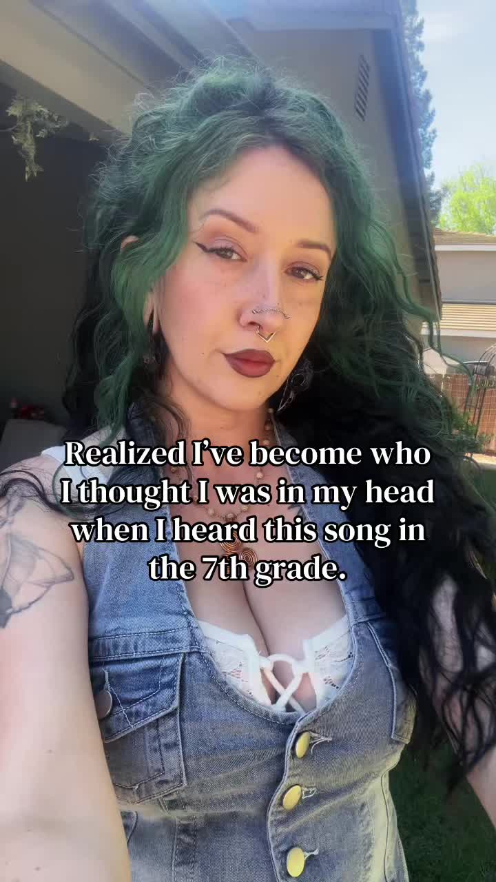 @theellevatedwitch