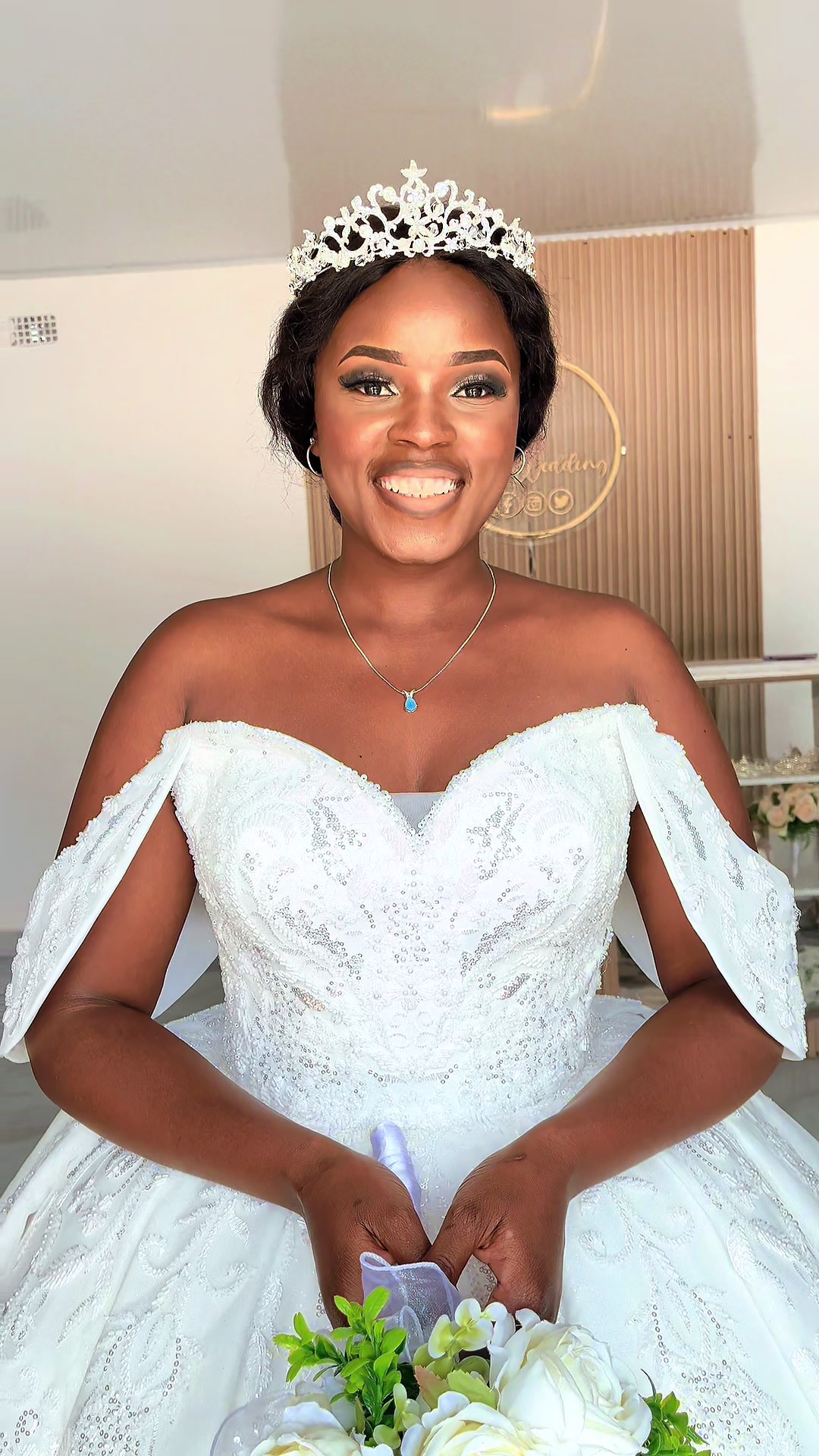 @posh.wedding