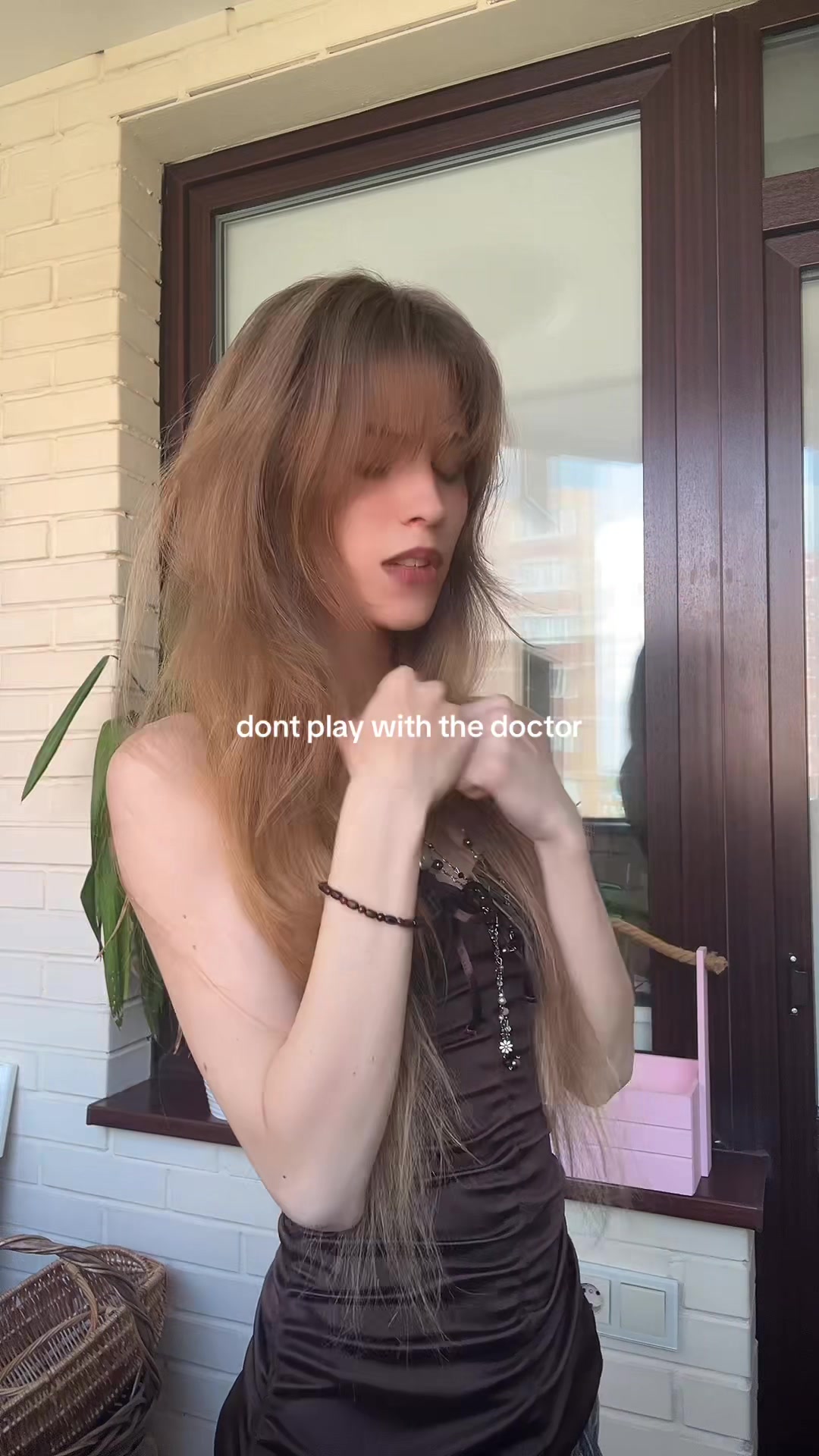 @⟡