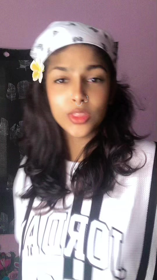 @Kaveezz🐞
