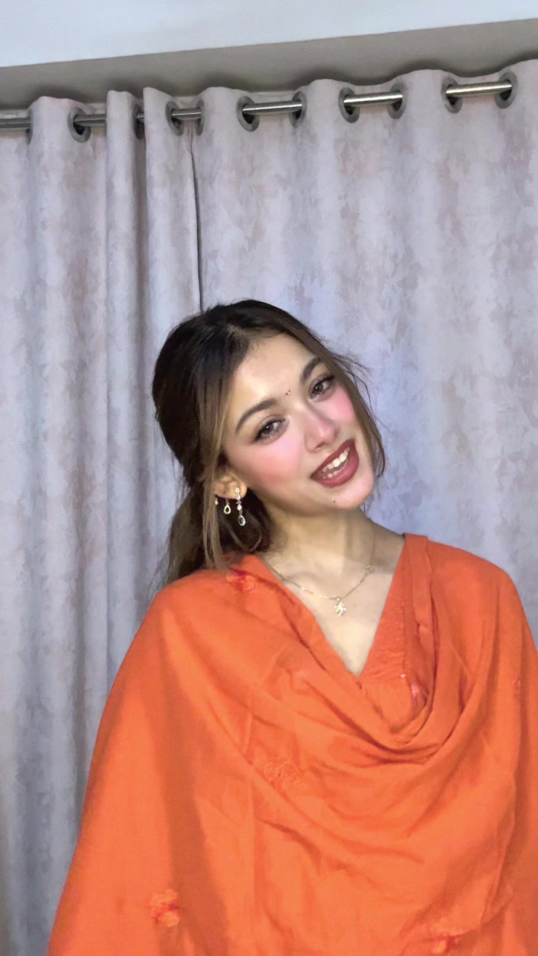 @Isha Thapa 🌸