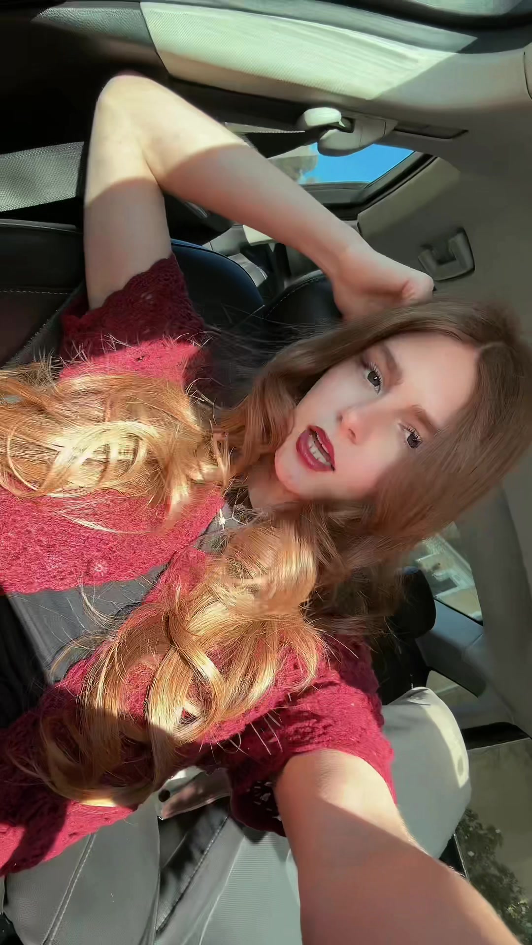@notmelana
