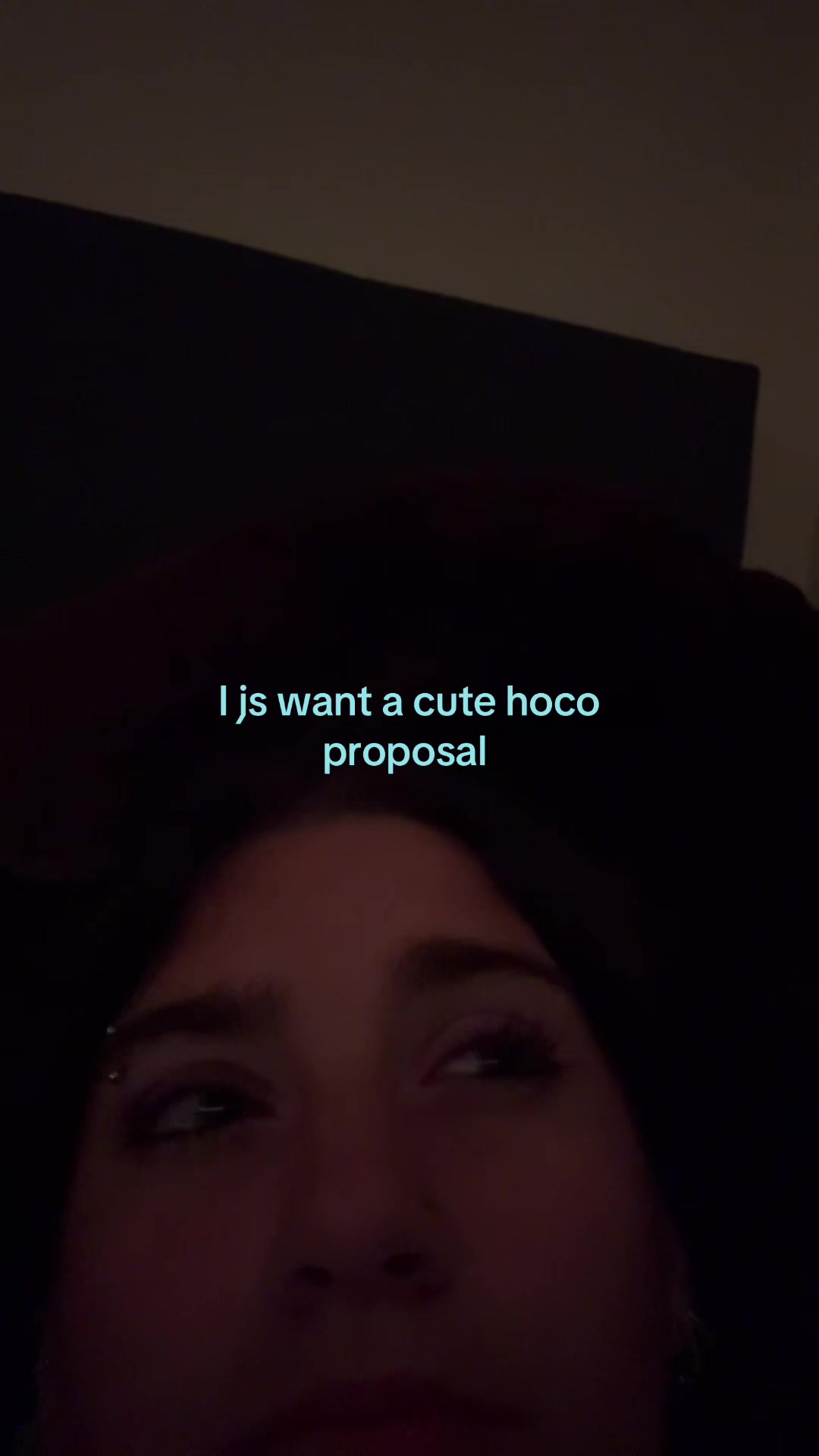 @♱