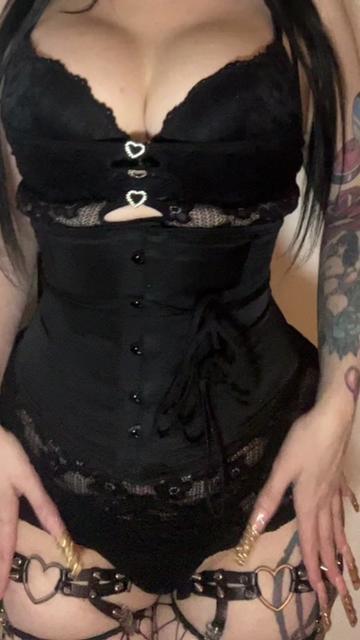 @Duvessa🔪🩸💋