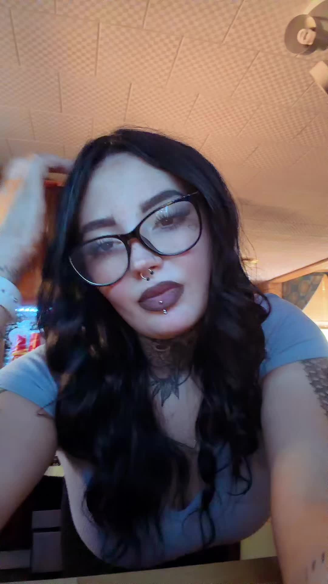 @Aaliyah🤘🏻