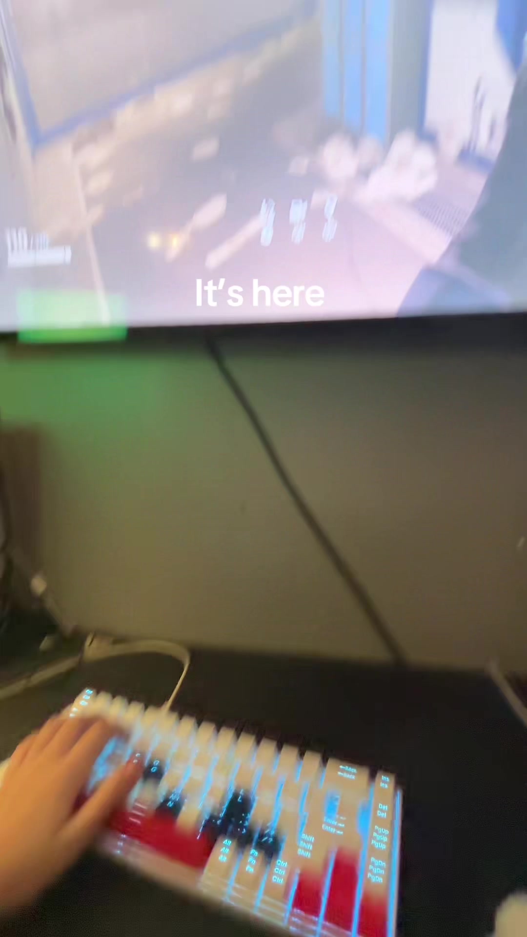 @AV-19