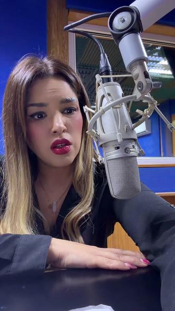 @alejandrasuarez_radio