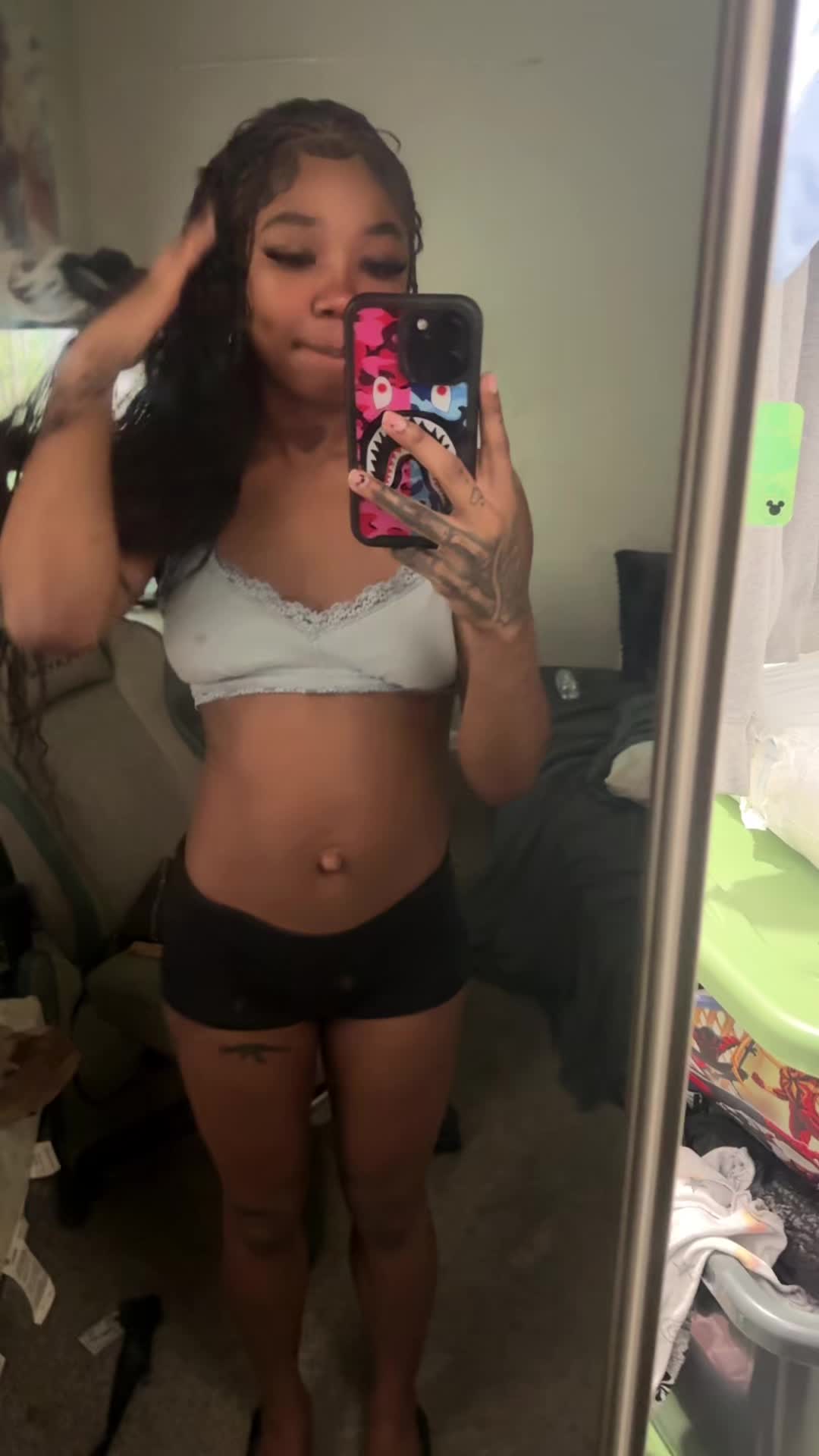 @allbOut.ari