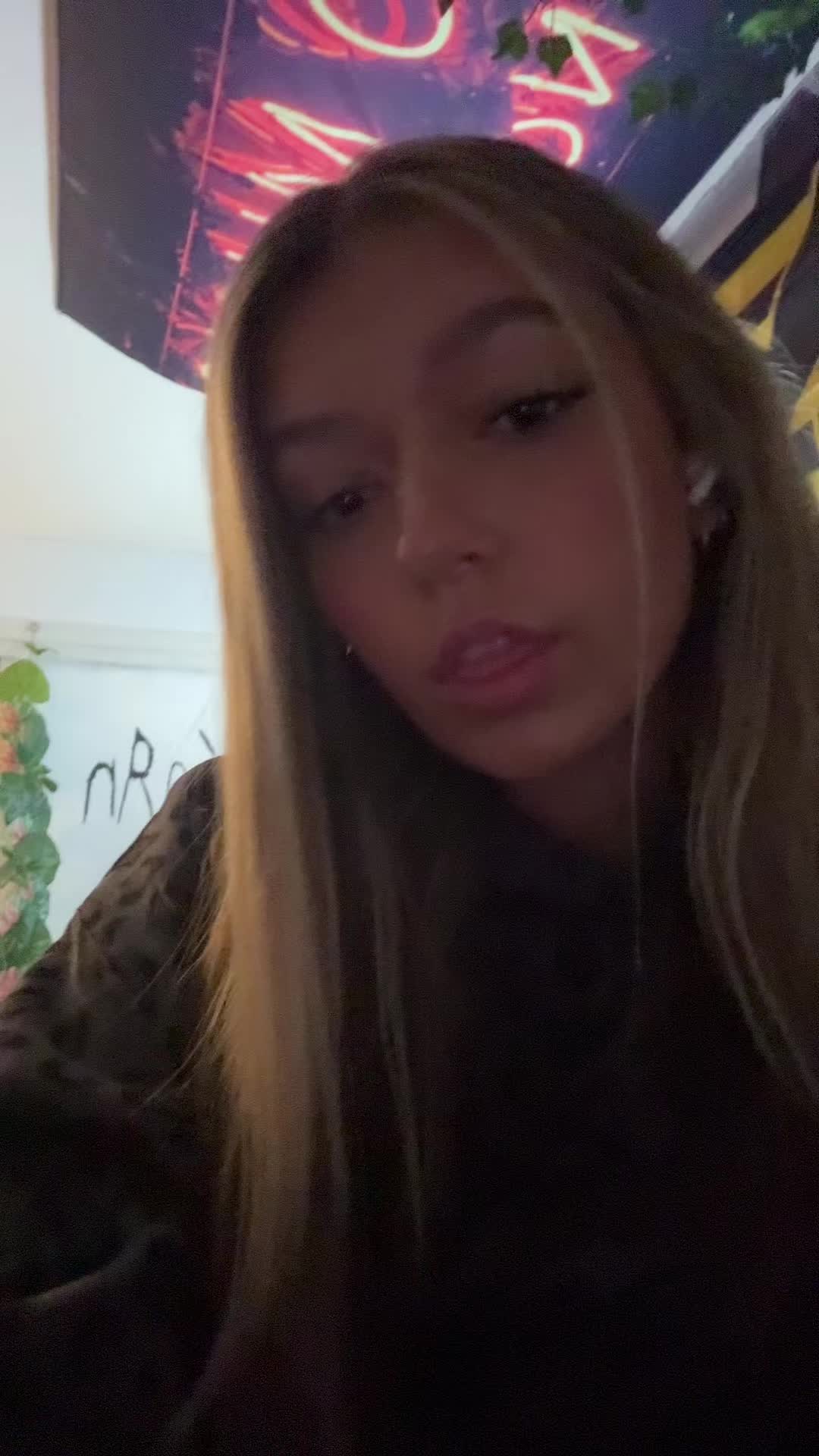 @ang ♐︎ ☾⋆。𖦹 °✩