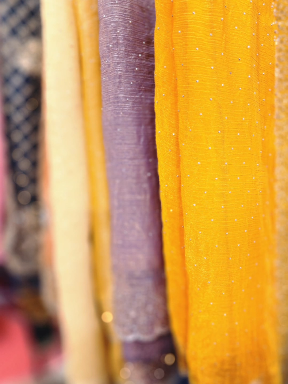 @Nila Silks & Cotton