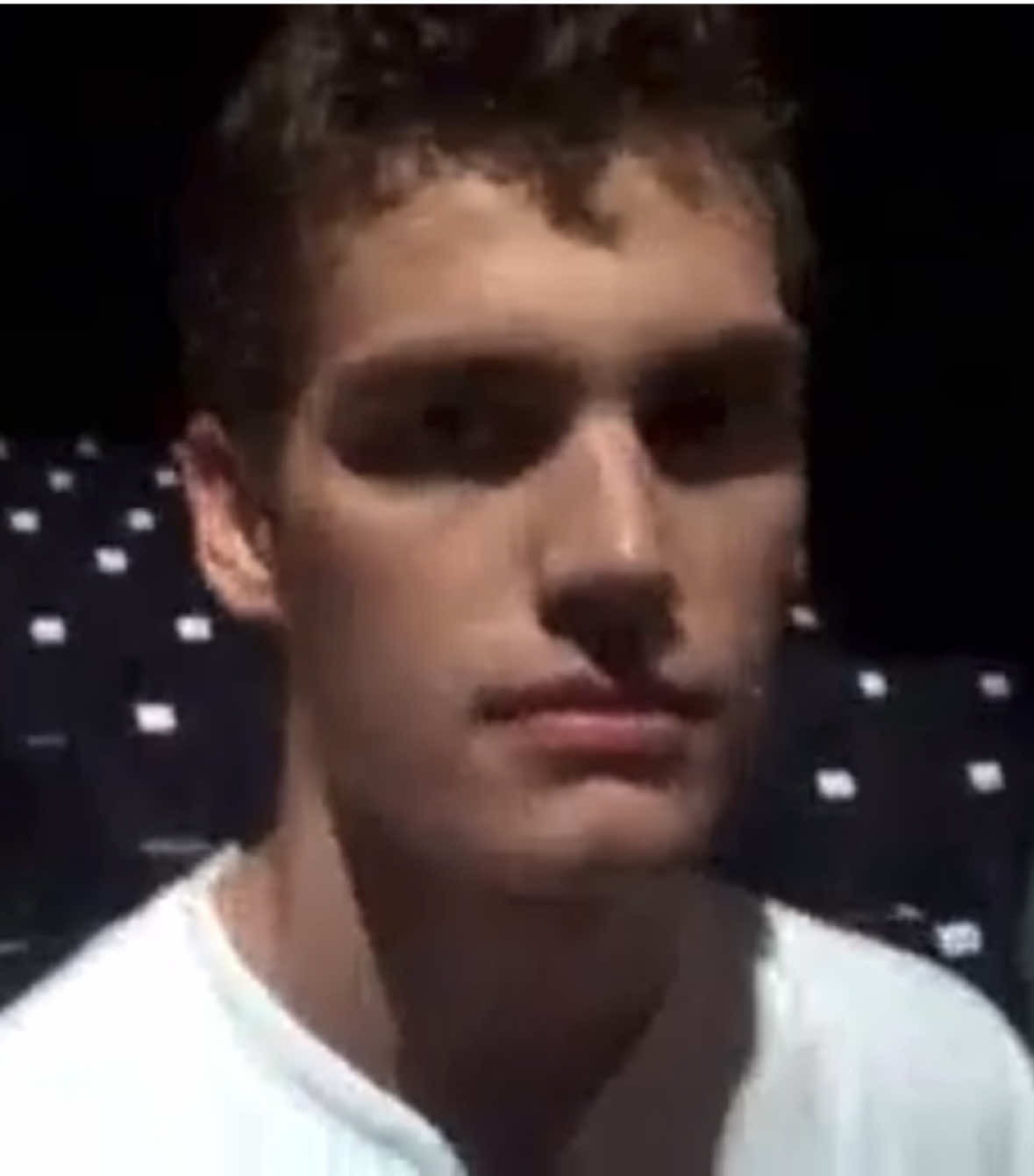 @𝑶.