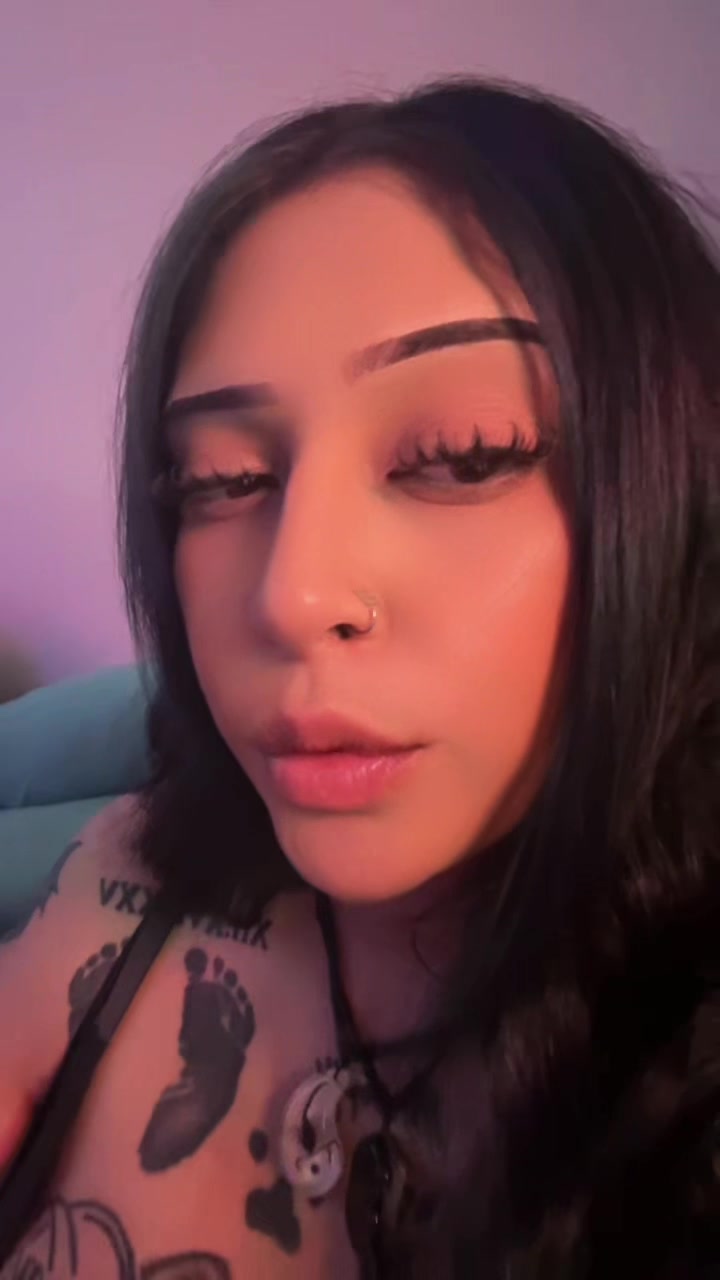 @shelleaty0urbrainz🐦&zwj;⬛